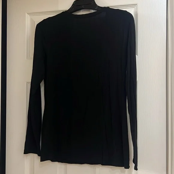 Calvin Klein liquid jersey long sleeve t 🖤 - Picture 5 of 5